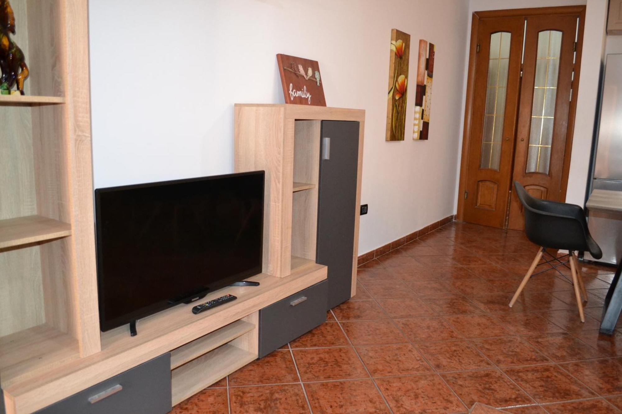 Central 5 Bedrooms Apartment Partial Seaview Vlore Exterior photo